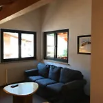 Am Waldnerhof شقة