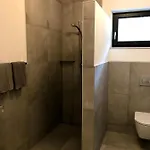 Am Waldnerhof شقة